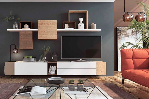 Muebles Berrojalbiz salón con mueble de madera y TV